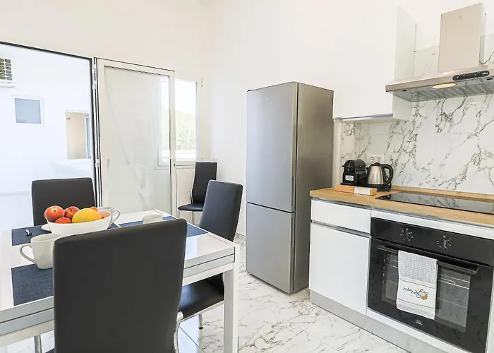 Nettuno 80 By Casa Di Marco Апартаменты *